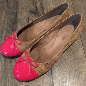 Aerosoles cork detail pink bow flats Size 9